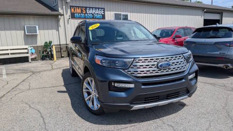 2022 Ford Explorer Platinum 4WD photo