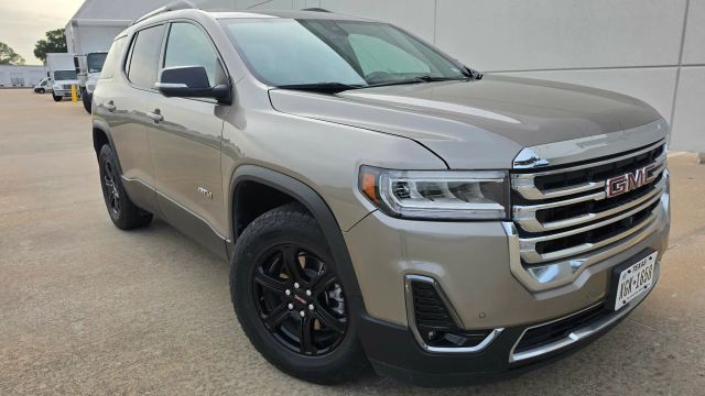 2022 GMC Acadia AT4 AWD photo