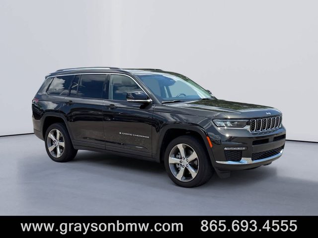 2022 Jeep Grand Cherokee L Limited 4WD photo
