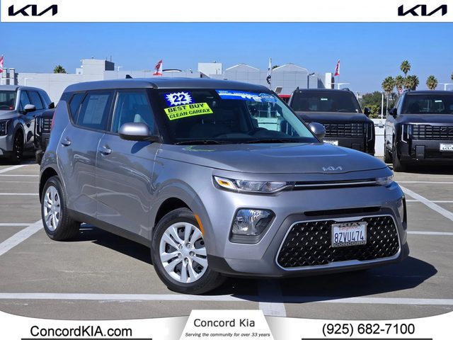 2022 Kia Soul LX FWD photo