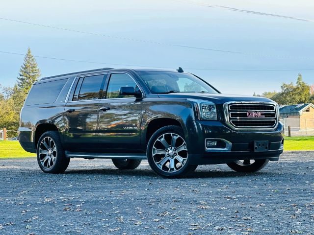 2015 GMC Yukon XL SLT 4WD photo