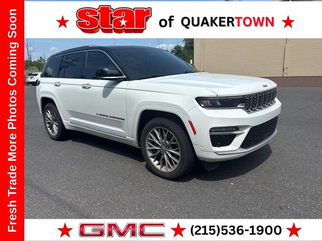 2022 Jeep Grand Cherokee Summit 4WD photo