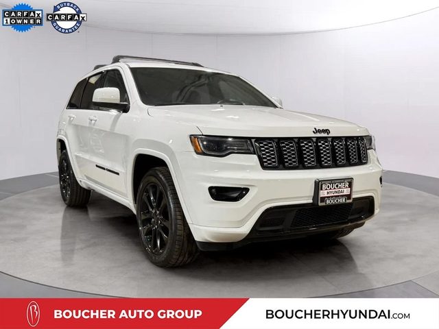 2022 Jeep Grand Cherokee Laredo X 4WD photo