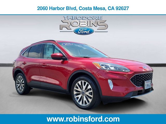 2022 Ford Escape Titanium AWD photo