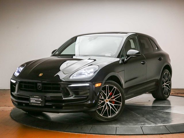 2022 Porsche Macan S AWD photo