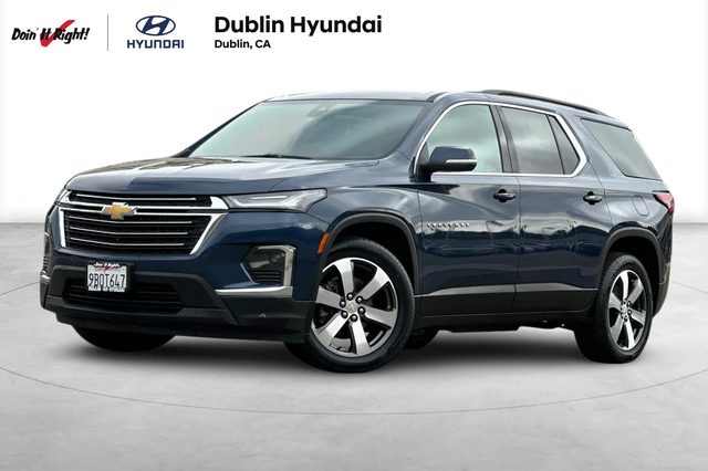 2022 Chevrolet Traverse LT Leather AWD photo