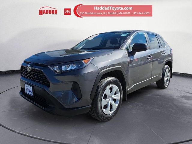 2022 Toyota RAV4 LE AWD photo