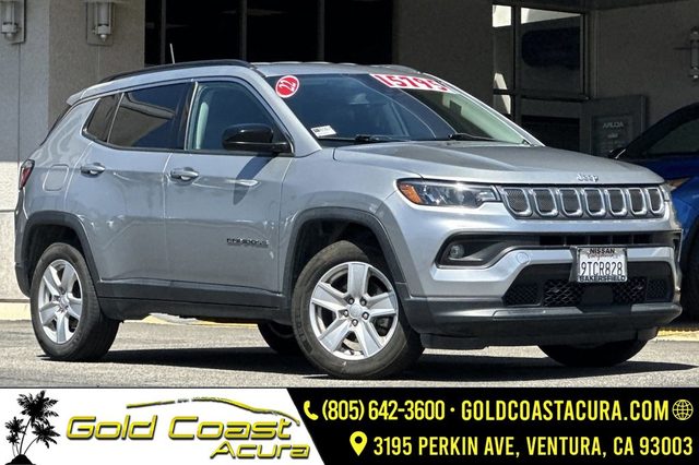 2022 Jeep Compass Latitude 4WD photo