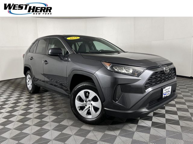 2022 Toyota RAV4 LE AWD photo
