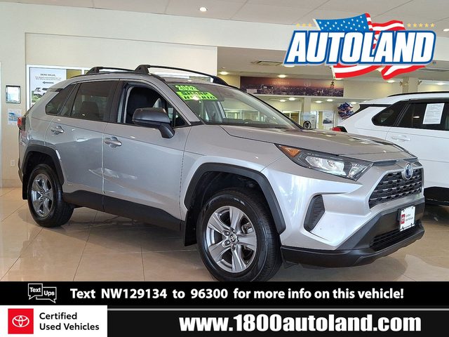 2022 Toyota RAV4 Hybrid LE AWD photo