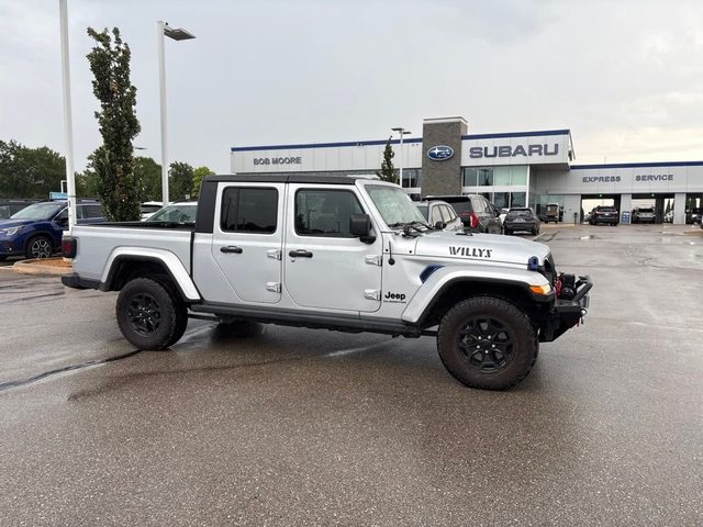 2022 Jeep Gladiator Willys Sport 4WD photo