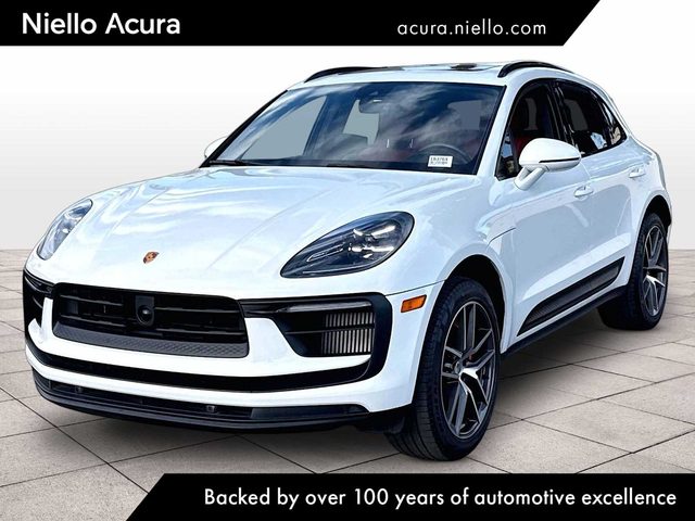 2022 Porsche Macan S AWD photo