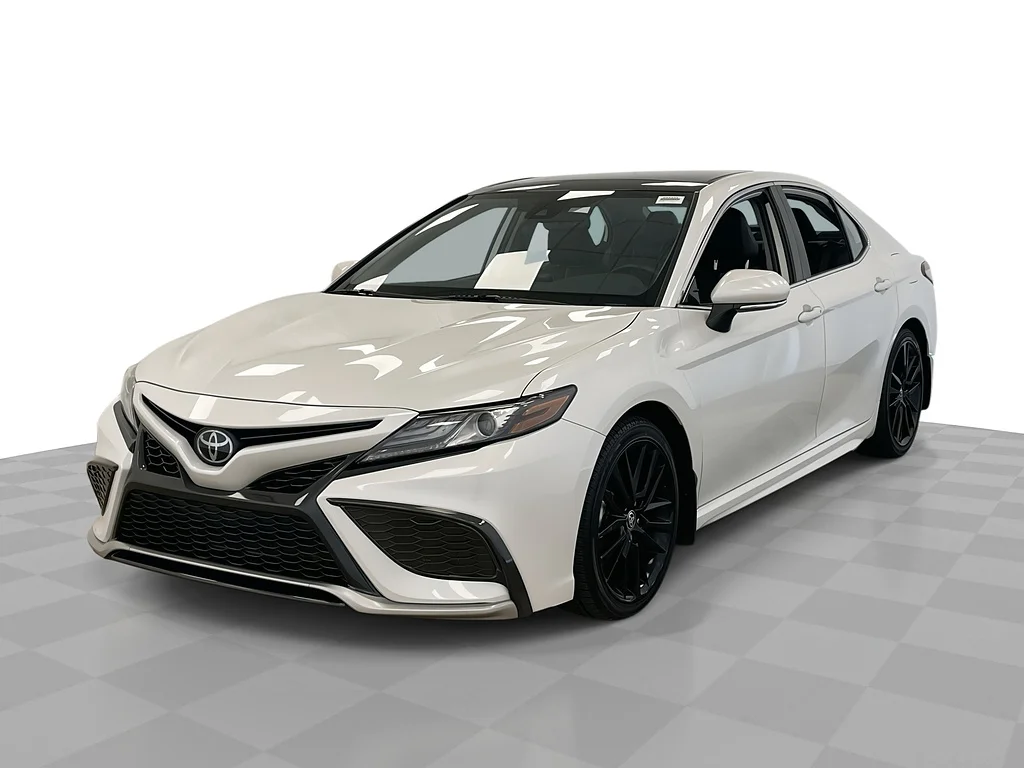 2022 Toyota Camry XSE AWD photo