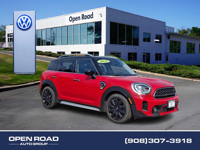 2022 MINI Countryman Cooper S FWD photo