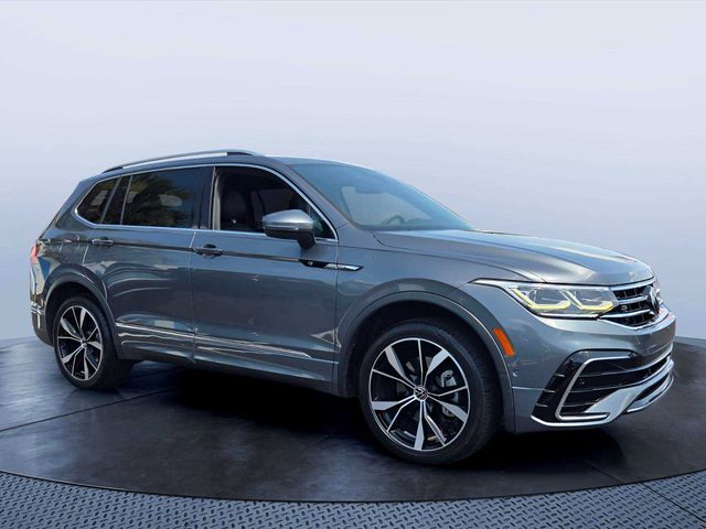 2022 Volkswagen Tiguan SEL R-Line AWD photo
