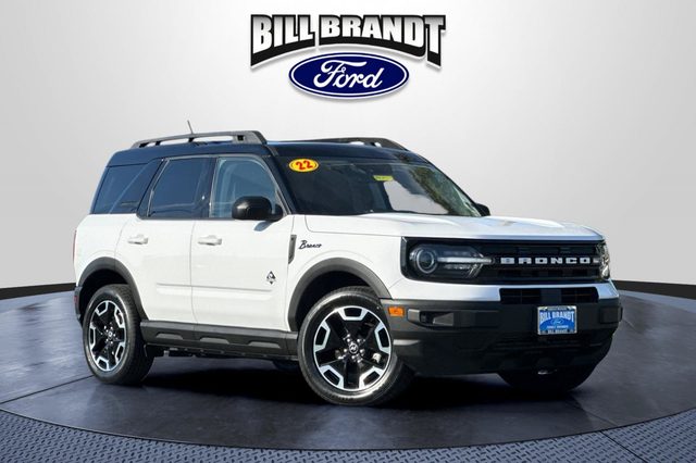 2022 Ford Bronco Sport Outer Banks 4WD photo