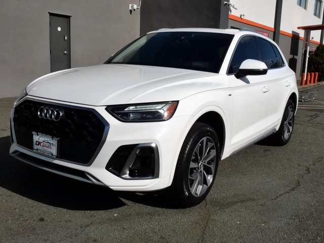 2022 Audi Q5 S line Premium AWD photo