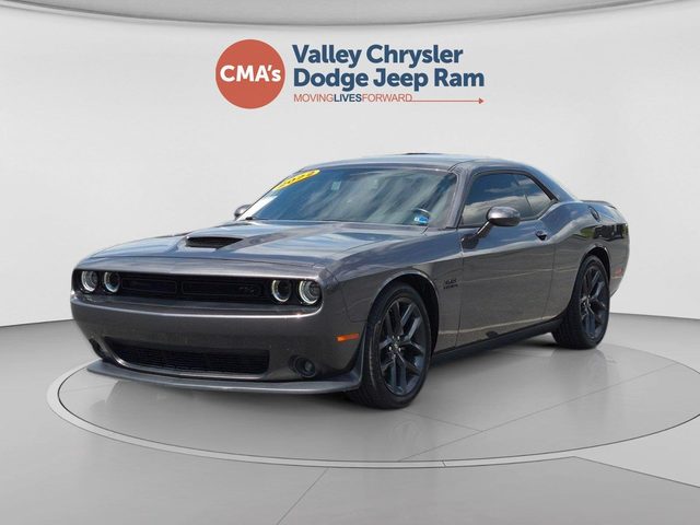 2022 Dodge Challenger R/T RWD photo