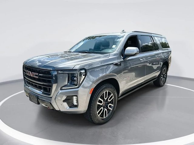 2022 GMC Yukon XL AT4 4WD photo