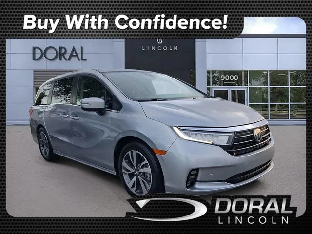2022 Honda Odyssey Touring FWD photo