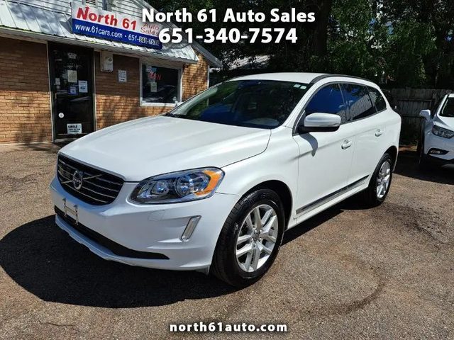 2017 Volvo XC60 FWD photo