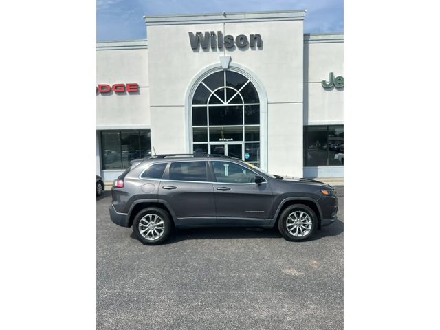 2022 Jeep Cherokee Latitude Lux 4WD photo