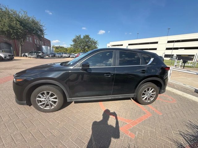 2022 Mazda CX-5 2.5 S Preferred Package AWD photo