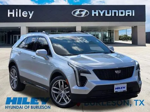 2022 Cadillac XT4 FWD Sport FWD photo
