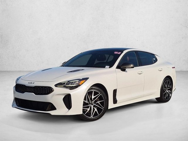 2022 Kia Stinger GT-Line RWD photo