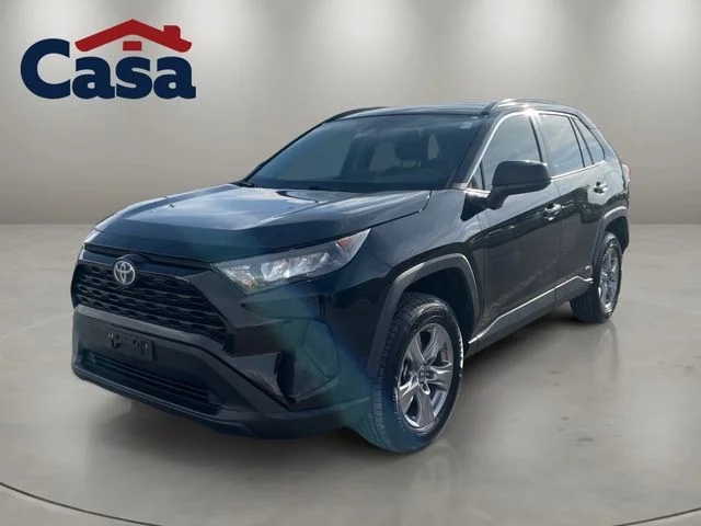 2022 Toyota RAV4 Hybrid LE AWD photo
