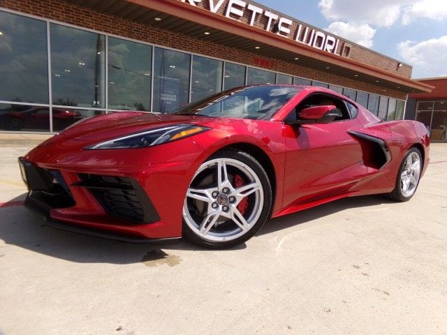 2022 Chevrolet Corvette 2LT RWD photo