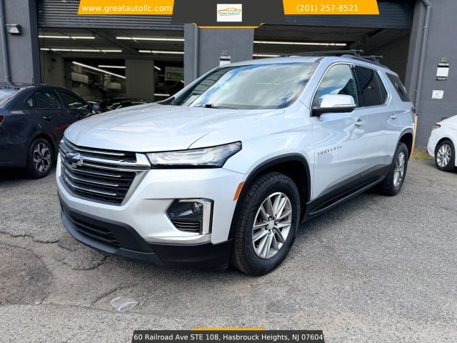 2022 Chevrolet Traverse LT Cloth AWD photo