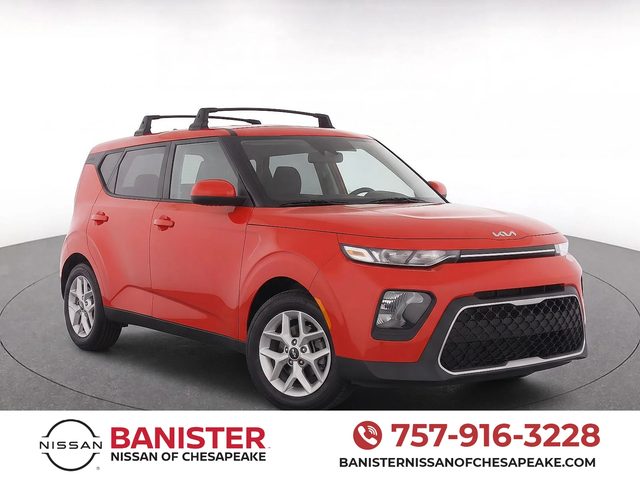 2022 Kia Soul LX FWD photo