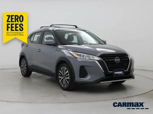 2022 Nissan Kicks SV FWD photo
