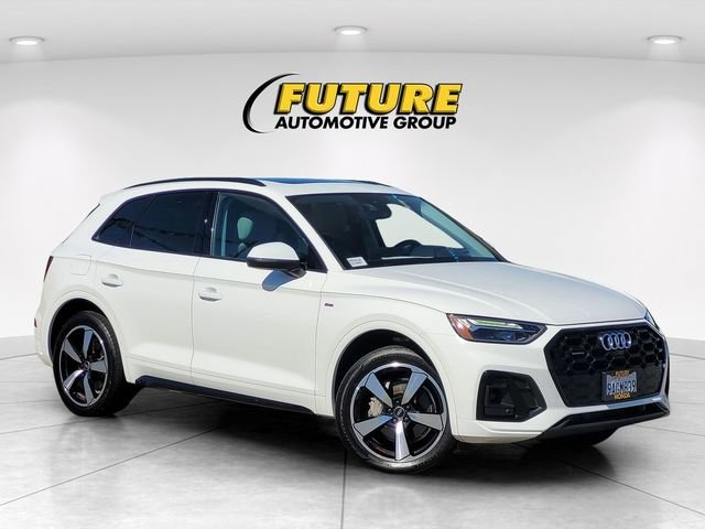 2022 Audi Q5 S line Premium Plus AWD photo