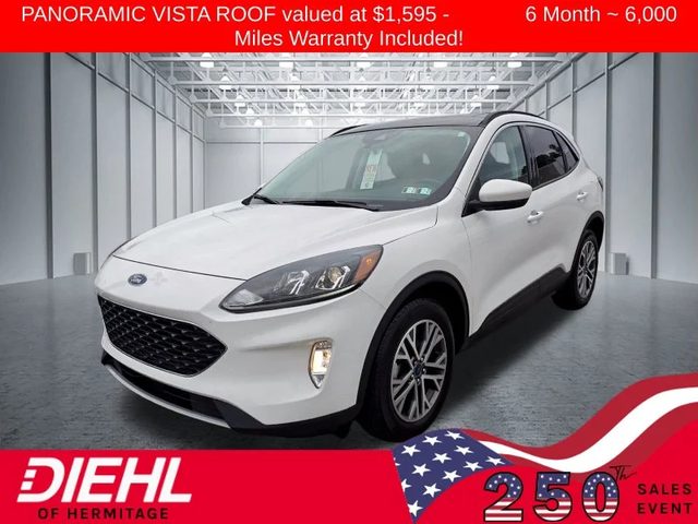 2022 Ford Escape SEL AWD photo