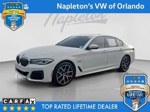 2022 BMW 5 Series 530e RWD photo