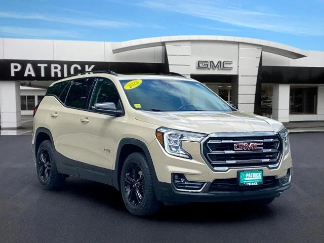 2022 GMC Terrain AT4 AWD photo