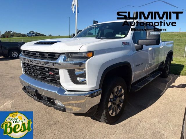 2022 Chevrolet Silverado 3500HD LT 4WD photo