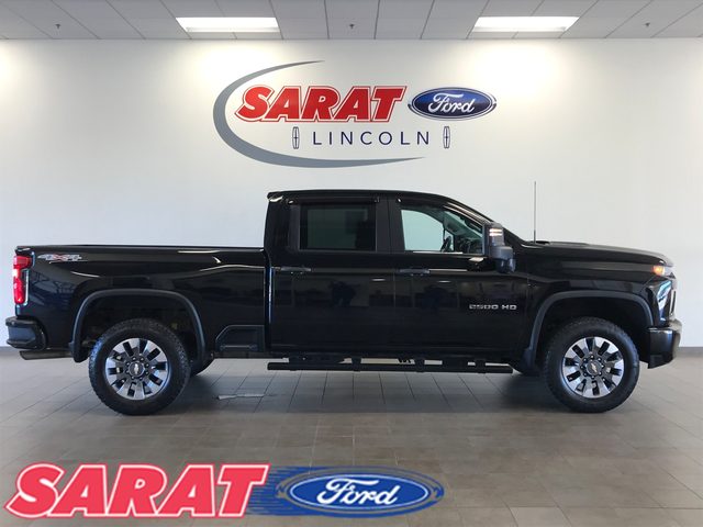 2022 Chevrolet Silverado 2500HD Custom 4WD photo