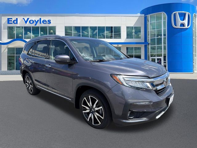 2022 Honda Pilot Touring 7-Passenger AWD photo
