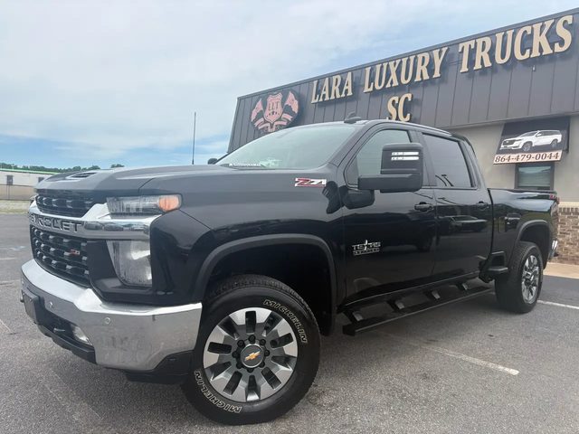 2022 Chevrolet Silverado 2500HD LT 4WD photo