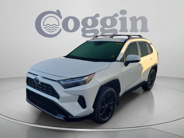 2022 Toyota RAV4 Hybrid SE AWD photo