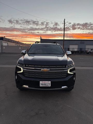 2021 Chevrolet Suburban Premier 4WD photo