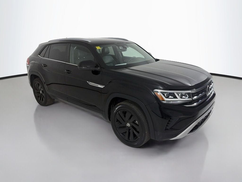 2022 Volkswagen Atlas Cross Sport 3.6L V6 SE w/Technology AWD photo