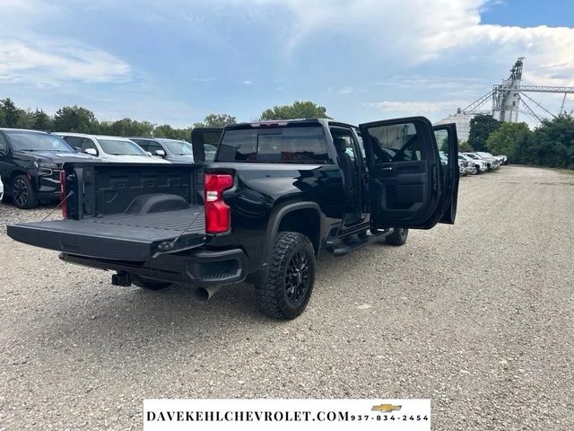 2022 Chevrolet Silverado 2500HD LTZ 4WD photo