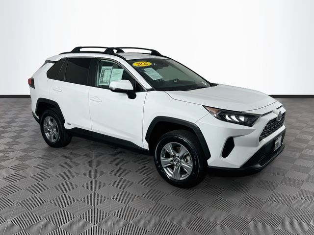 2022 Toyota RAV4 Hybrid LE AWD photo