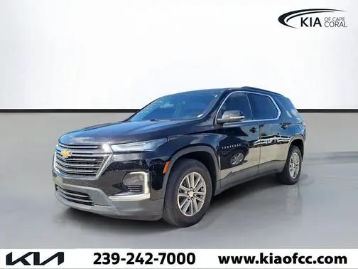 2022 Chevrolet Traverse LT Leather FWD photo