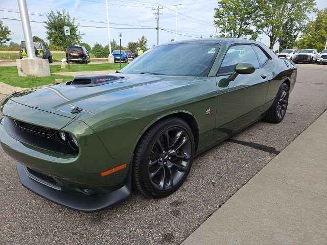 2022 Dodge Challenger R/T Scat Pack RWD photo