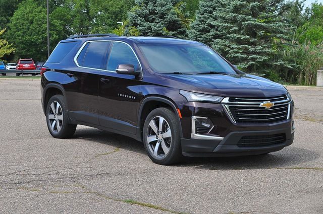 2022 Chevrolet Traverse LT Leather AWD photo